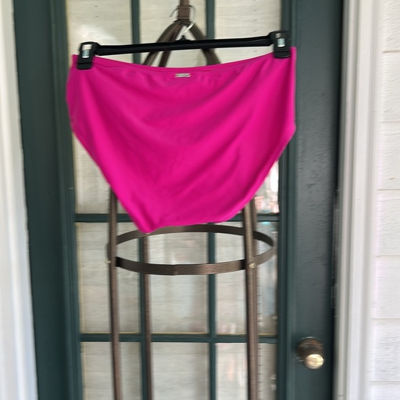 Women's Pink Ruffled Swimsuit - Picture 6 of 6